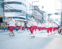 จังหวัดสุราษฎร์ธานี จัดขบวนรถแห่สงกรานต์ในงานเย็นทั่วหล้ามหา ... พารามิเตอร์รูปภาพ 6