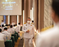 ผู้ว่าราชการจังหวัดสุราษฎร์ธานี รับพระราชทาน “พระพลังแผ่นดิน ... พารามิเตอร์รูปภาพ 4