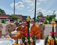 ข้าราชการและพุทธศาสนิกชนจังหวัดสุราษฎร์ธานี พร้อมใจร่วมพิธีส ... พารามิเตอร์รูปภาพ 6