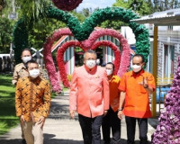 จังหวัดสุราษฎร์ธานี นำเสนอผลการดำเนินงานชุมชนคุณธรรมภายใต้แน ... พารามิเตอร์รูปภาพ 1
