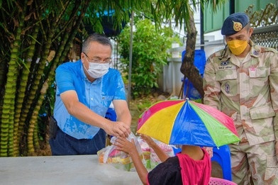 ผู้ว่าฯสุราษฎร์ฯ “ปันขิงให้ประชาชน” เพราะเรื่องสุขภาพประชาชน ... พารามิเตอร์รูปภาพ 1