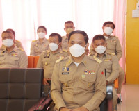 ผู้ว่าฯ สุราษฎร์ธานีเน้นย้ำกำนันผู้ใหญ่บ้านมุ่งมั่นบำบัดทุกข ... พารามิเตอร์รูปภาพ 9