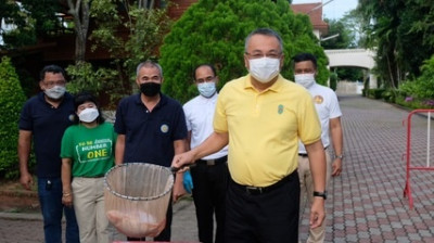 สุขเล็กๆที่มากกว่ารัก จากมือผู้ว่าฯ สู่มือประชาชน “ปลานิล ไข ... พารามิเตอร์รูปภาพ 1