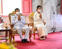 พิธีสมโภชและถวายเทียนพรรษาพระราชทาน พระบาทสมเด็จพระเจ้าอยู่ห ... พารามิเตอร์รูปภาพ 2