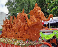 พิธีเปิดและนำเรือพนมพระจากวัดสุนทรนิวาส (วัดประดู่) ไปแสดงโช ... พารามิเตอร์รูปภาพ 19