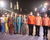 ผู้ว่าฯ สุราษฎร์ธานี ร่วมงานประเพณีแห่เทียนพรรษาจังหวัดอุบลร ... พารามิเตอร์รูปภาพ 5