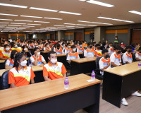 พิธีส่งนักกีฬาพร้อมให้โอวาทในการเดินทางเข้าร่วมการแข่งขันกีฬ ... พารามิเตอร์รูปภาพ 9