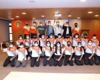 พิธีส่งนักกีฬาพร้อมให้โอวาทในการเดินทางเข้าร่วมการแข่งขันกีฬ ... พารามิเตอร์รูปภาพ 10