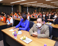 พิธีส่งนักกีฬาพร้อมให้โอวาทในการเดินทางเข้าร่วมการแข่งขันกีฬ ... พารามิเตอร์รูปภาพ 11