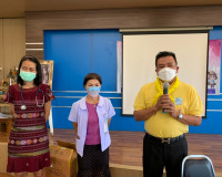 รองผู้ว่าฯ ลงพื้นที่ตรวจเยี่ยมการให้บริการของศูนย์สุขภาพชุมช ... พารามิเตอร์รูปภาพ 6