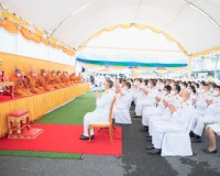 พสกนิกรจังหวัดสุราษฎร์ธานี ร่วมประกอบพิธีทำบุญตักบาตร พร้อมป ... พารามิเตอร์รูปภาพ 6