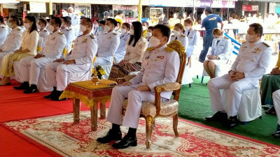 พิธีกิจกรรมทำบุญตักบาตรถวายพระราชกุศล เนื่องในโอกาสวันเฉลิมพ ... พารามิเตอร์รูปภาพ 1