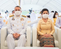 ผู้ว่าราชการจังหวัดสุราษฎร์ธานี เปิดงานนิทรรศการ เฉลิมพระเกี ... พารามิเตอร์รูปภาพ 6