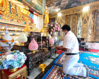 รองผู้ว่าฯ เป็นผู้แทนนำเทียนพรรษาพระราชทานฯ สมเด็จพระกนิษฐาธ ... พารามิเตอร์รูปภาพ 1