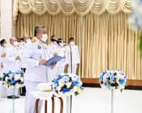 พสกนิกรจังหวัดสุราษฎร์ธานี ร่วมพิธีถวายเครื่องราชสักการะ วาง ... พารามิเตอร์รูปภาพ 5