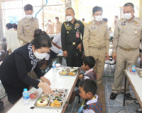 สภาสังคมสงเคราะห์แห่งประเทศไทยฯ ร่วมกับ จ.สุราษฎร์ธานีจัดโคร ... พารามิเตอร์รูปภาพ 3