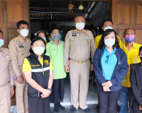 ผู้ว่าสุราษฎร์ฯ เคาะประตูบ้าน กลุ่มเปราะบาง นำทีมเจ้าหน้าที่ ... พารามิเตอร์รูปภาพ 4