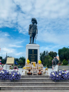 วันสมเด็จพระมหาธีรราชเจ้า ประจำปี 2565 เนื่องในวันคล้ายวันสว ... พารามิเตอร์รูปภาพ 1