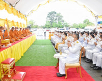 จังหวัดสุราษฎร์ธานี จัดพิธีวางพานพุ่มและถวายบังคมเบื้องหน้าพ ... พารามิเตอร์รูปภาพ 13