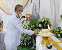 พิธีพระราชทานเพลิงศพทหารเรือที่เสียชีวิต จากเหตุการณ์ เรือหล ... พารามิเตอร์รูปภาพ 2