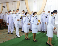 พิธีพระราชทานเพลิงศพทหารเรือที่เสียชีวิต จากเหตุการณ์ เรือหล ... พารามิเตอร์รูปภาพ 15