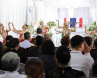 พิธีพระราชทานเพลิงศพทหารเรือที่เสียชีวิต จากเหตุการณ์ เรือหล ... พารามิเตอร์รูปภาพ 19