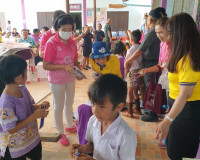 พิธีมอบวัสดุอุปกรณ์การศึกษา และอุปกรณ์กีฬาให้แก่โรงเรียนตำรว ... พารามิเตอร์รูปภาพ 32