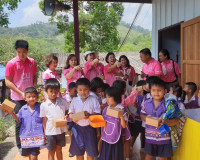 พิธีมอบวัสดุอุปกรณ์การศึกษา และอุปกรณ์กีฬาให้แก่โรงเรียนตำรว ... พารามิเตอร์รูปภาพ 49