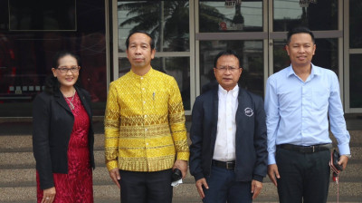 องผู้ว่าราชการจังหวัดสุราษฎร์ธานี ให้สัมภาษณ์สดในรายการ &quot;ผู้ ... พารามิเตอร์รูปภาพ 1