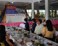 รองผู้ว่าราชการจังหวัดสุราษฎร์ธานี ร่วมกิจกรรมเสวนา &quot;กาแฟสัญ ... พารามิเตอร์รูปภาพ 3
