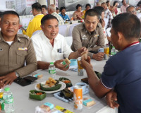 รองผู้ว่าราชการจังหวัดสุราษฎร์ธานี ร่วมกิจกรรมเสวนา &quot;กาแฟสัญ ... พารามิเตอร์รูปภาพ 10