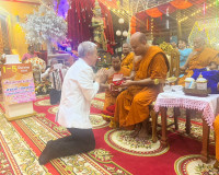 พิธีเปิดงานสรงน้ำ-ปิดทอง รูปหล่อหลวงพ่อกล่อม อานนโท (พระครูว ... พารามิเตอร์รูปภาพ 2