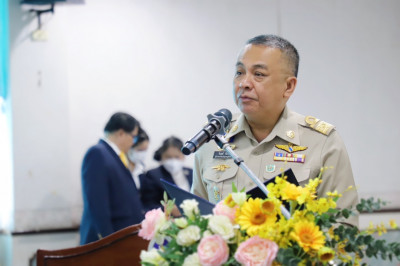 องคมนตรี ตรวจเยี่ยมโรงพยาบาลสมเด็จพระยุพราชเวียงสระ จ.สุราษฎ ... พารามิเตอร์รูปภาพ 1