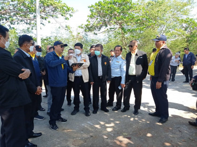 รองผู้ว่าราชการจังหวัดสุราษฎร์ธานี ให้การต้อนรับคณะกรรมาธิกา ... พารามิเตอร์รูปภาพ 1