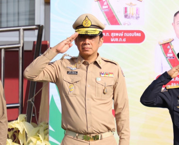 รองผู้ว่าราชการจังหวัดสุราษฎร์ธานี ร่วมในพิธีปล่อยแถวระดมกวา ... พารามิเตอร์รูปภาพ 1