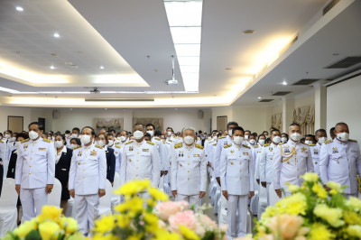 จังหวัดสุราษฎร์ธานีจัดพิธีวันที่ระลึกพระบาทสมเด็จพระพุทธยอดฟ ... พารามิเตอร์รูปภาพ 1