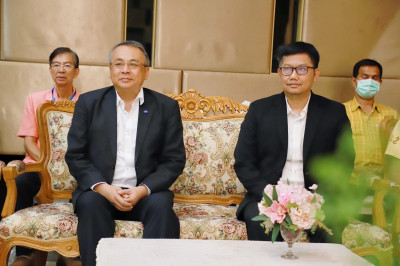 สำนักงานคณะกรรมการการเลือกตั้งประจำจังหวัดสุราษฎร์ธานี จัดกิ ... พารามิเตอร์รูปภาพ 1
