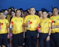 จังหวัดสุราษฎร์ธานี จัดโครงการรวมพลังสุราษฎร์ธานี เดิน-วิ่งเ ... พารามิเตอร์รูปภาพ 6