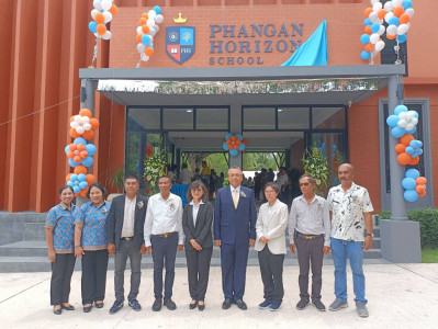 ผู้ว่าราชการจังหวัดสุราษฎร์ธานี เป็นประธานเปิดโรงเรียนพะงันข ... พารามิเตอร์รูปภาพ 1