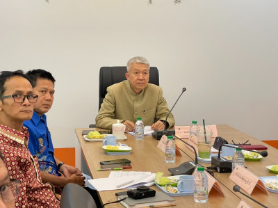 รองผู้ว่าราชการจังหวัดสุราษฎร์ธานี ร่วมรับฟังการจัดทำแผนยุทธ ... พารามิเตอร์รูปภาพ 1