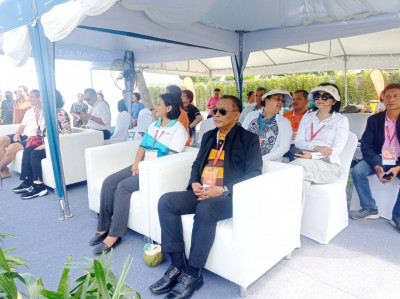 การแข่งขันเทคบอลรอบชิงชนะเลิศและร่วมมอบถ้วยรางวัลให้แก่ผู้ชน ... พารามิเตอร์รูปภาพ 1