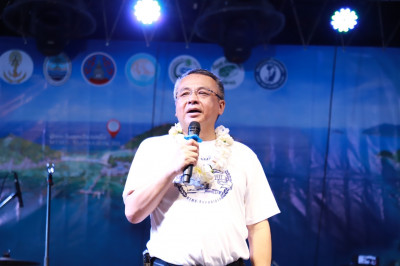 ผู้ว่าฯสุราษฎร์ธานีเป็นประธานพิธีมอบเกียรติบัตร ขอบคุณผู้สนั ... พารามิเตอร์รูปภาพ 1