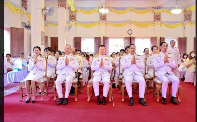 รองผู้ว่าราชการจังหวัดสุราษฎร์ธานี ร่วมถวายผ้ากฐินพระราชทาน  ... พารามิเตอร์รูปภาพ 1