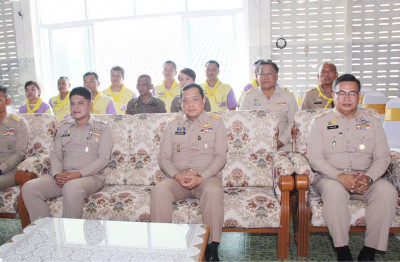 จังหวัดสุราษฎร์ธานีจัดโครงการสร้างการตระหนักรู้ในสถาบันหลักข ... พารามิเตอร์รูปภาพ 1