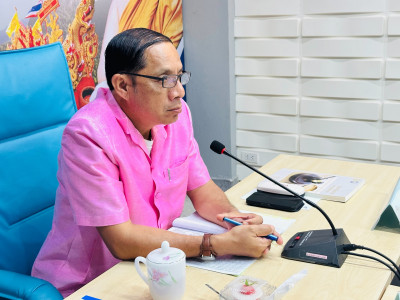 รองผวจ.สุราษฎร์ธานีประชุมให้ความช่วยเหลือประชาชนในการดำเนินค ... พารามิเตอร์รูปภาพ 1