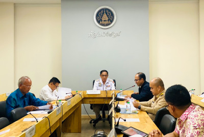 ประธานในการประชุมคณะกรรมการพนักงานเทศบาล จังหวัดสุราษฎร์ธานี ... พารามิเตอร์รูปภาพ 1
