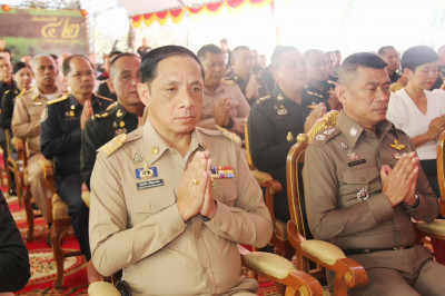 ร่วมเป็นเกียรติในพิธีวันสถาปนากรมทหารราบที่ 25 ครบรอบปีที่ 4 ... พารามิเตอร์รูปภาพ 1