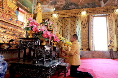 พุทธศาสนิกชนจังหวัดสุราษฎร์ธานีทุกหมู่เหล่า พร้อมใจร่วมพิธีเ ... พารามิเตอร์รูปภาพ 1