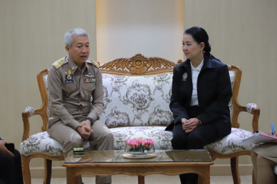 ผู้ตรวจราชการสำนักนายกรัฐมนตรีลงพื้นที่จังหวัดสุราษฎร์ธานี ข ... พารามิเตอร์รูปภาพ 1