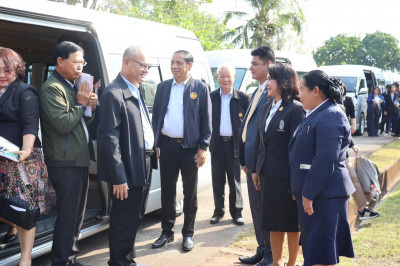 ประธานคณะกรรมาธิการติดตาม เสนอแนะ และเร่งรัดการปฏิรูปประเทศ  ... พารามิเตอร์รูปภาพ 1